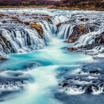 Wasserfälle in Island: Brúarfoss der blaue Wasserfall