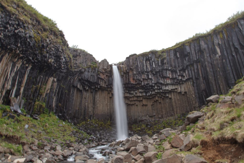 Wasserfall in Island: Svartifoss