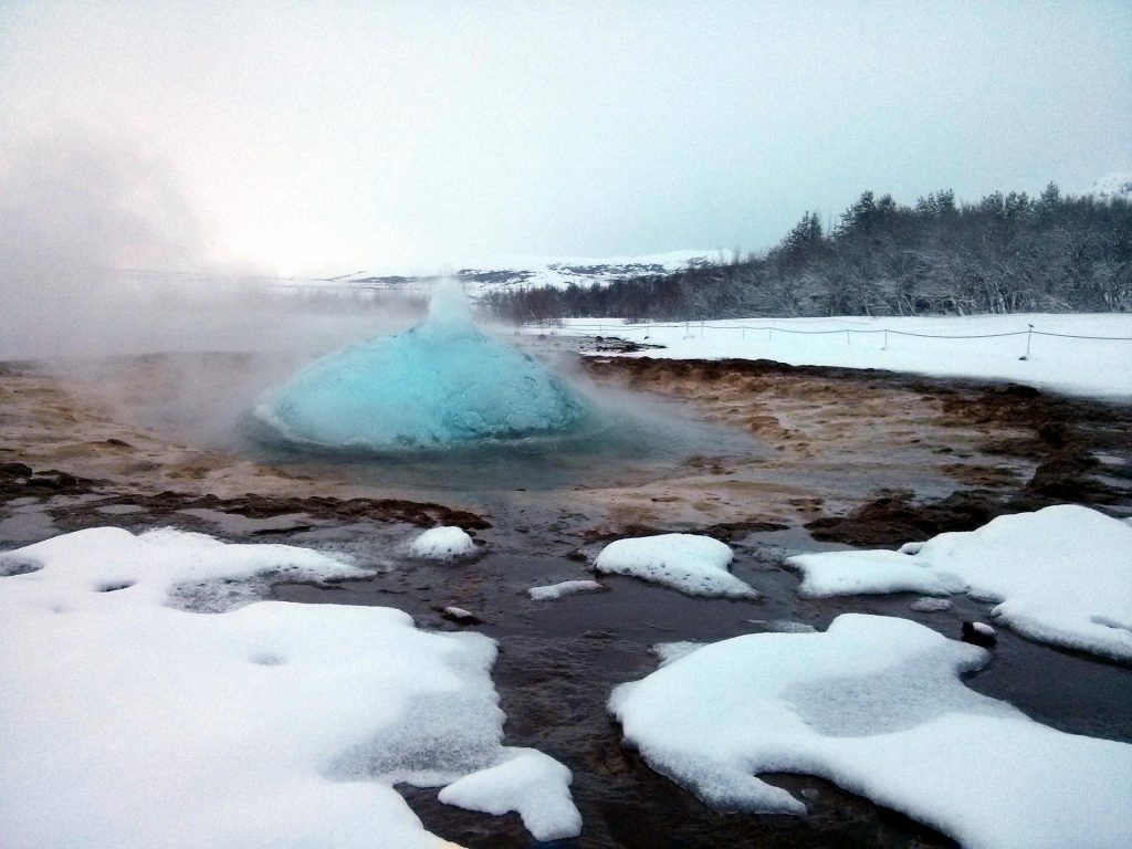 Heiß und kalt: Der Winter als kontrastreichste Jahreszeit für Island