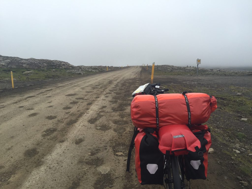 Mit dem Fahrrad durch Island